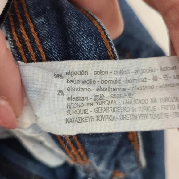 Zara Size 4 Distressed Mid Waist‎ Cropped Ankle Jeans Skinny Raw Hem Stretch - Picture 10 of 10